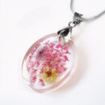 pendentif-rosa fleur violette collier original bijou unique cadeau femme