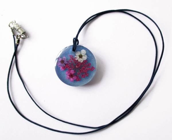pendentif ivana bijou résine et fleurs collier floral bijou femme cadeau nature