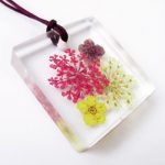 Pendentif Maltilda - Bijou fleur - Bijoux sur mesure - Lanaflore