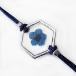 bracelet bleu inclusion resine fleur bijou