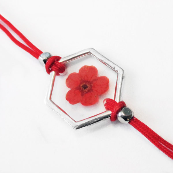 bracelet rouge inclusion resine fleur bijou