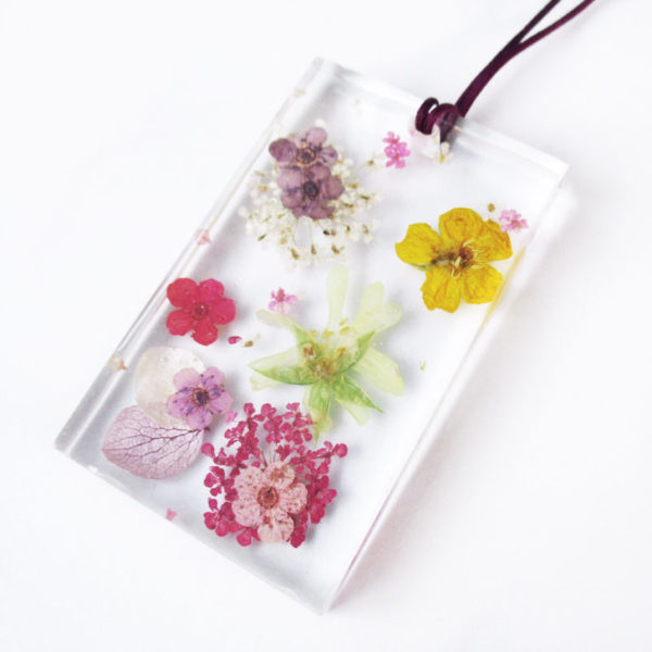 pendentif-fleurs colorée collier original bijou nature unique cadeau femme