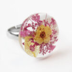 bague leandra bijou rose jaune résine fleur naturelle personnalisable-bijou-floral-cadeau-nature-femme bijoux nature