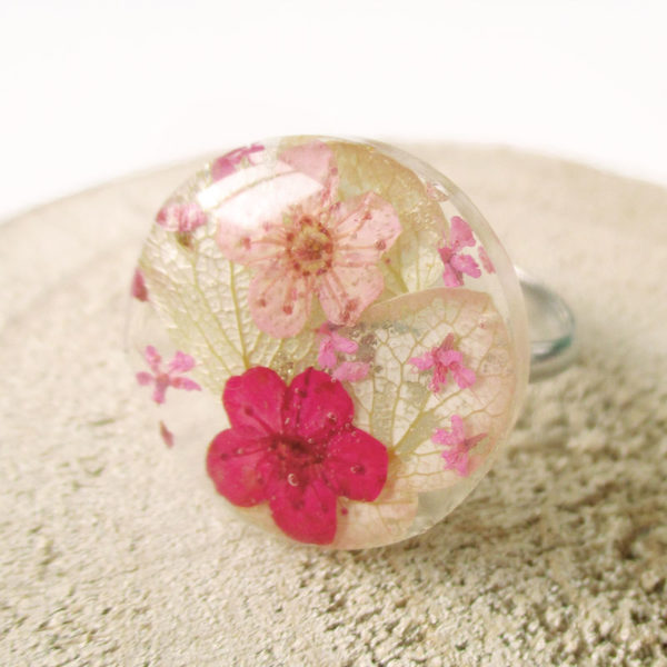 bague-bella-bijou-resine-fleur-personnalisable-bijou-floral-cadeau-nature-femme