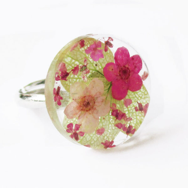 bague bella-bijou-resine-fleur-personnalisable-bijou-floral-cadeau-nature-femme