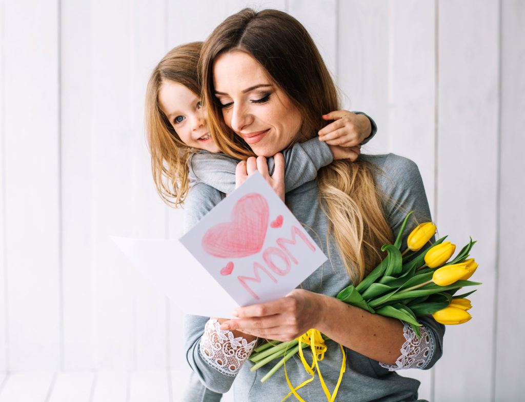 un bijou unique pour la fête des mères-cadeau femme bijou résine fleurs nature