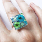 bague océano bijou bleu mer océan resine-fleur-personnalisable-bijou-floral-cadeau-nature-femme