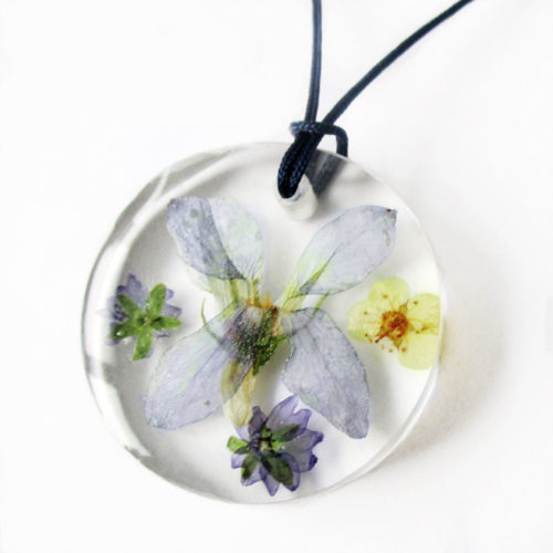 pendentif léonie bijou fleur violette résine fleurs naturelles cadeau femme floral bijoux nature unique tendance végétal argent 925 sterling