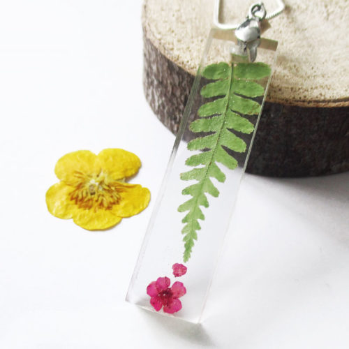 pendentif lula collier fougère résine d'inclusion bijoux nature fleurs naturelles cadeau floral collier végétal femme argent sterling 925