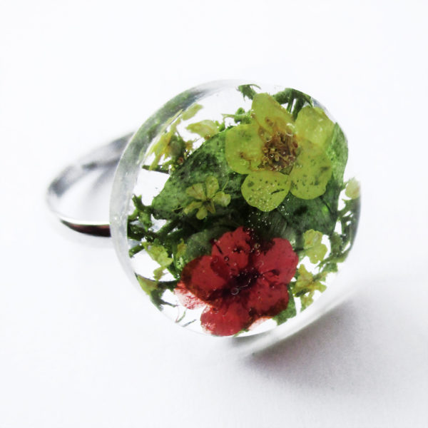 bague octavia résine d'inclusion fleurs séchées bijoux nature bijou végétal bague florale