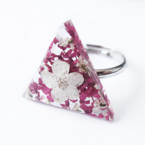 bague lily-may résine d'inclusion fleurs séchées bijoux nature rose végétal bague florale