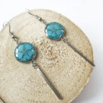 Boucles d'oreilles Melodia bleu bijoux nature turquoise résine inclusion lanaflore bijoux végétal fleurs naturelles cadeau femme original