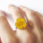 bague bouton d'or bijou rose résine fleur personnalisable-bijou-floral-cadeau-nature-femme bijoux nature