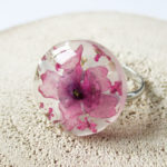 bague awa bijou rose résine fleur naturelle personnalisable-bijou-floral-cadeau-nature-femme bijoux nature