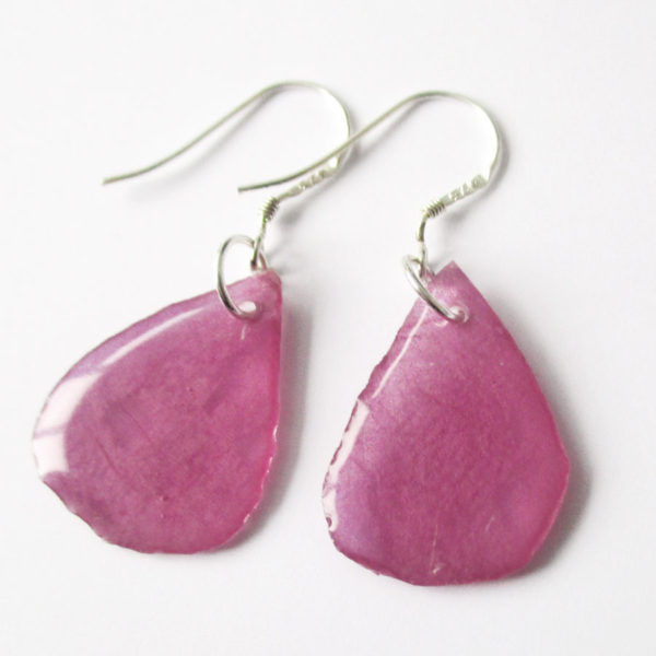 Boucles d'oreilles Pétales de Fleur Mauve bijou nature bijoux fleurs en résine et fleurs anémone naturelle cadeau femme original en argent 925