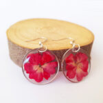 Boucles d'oreilles pétale de rose bijou nature en résine et fleurs naturelles rose bijoux végétal